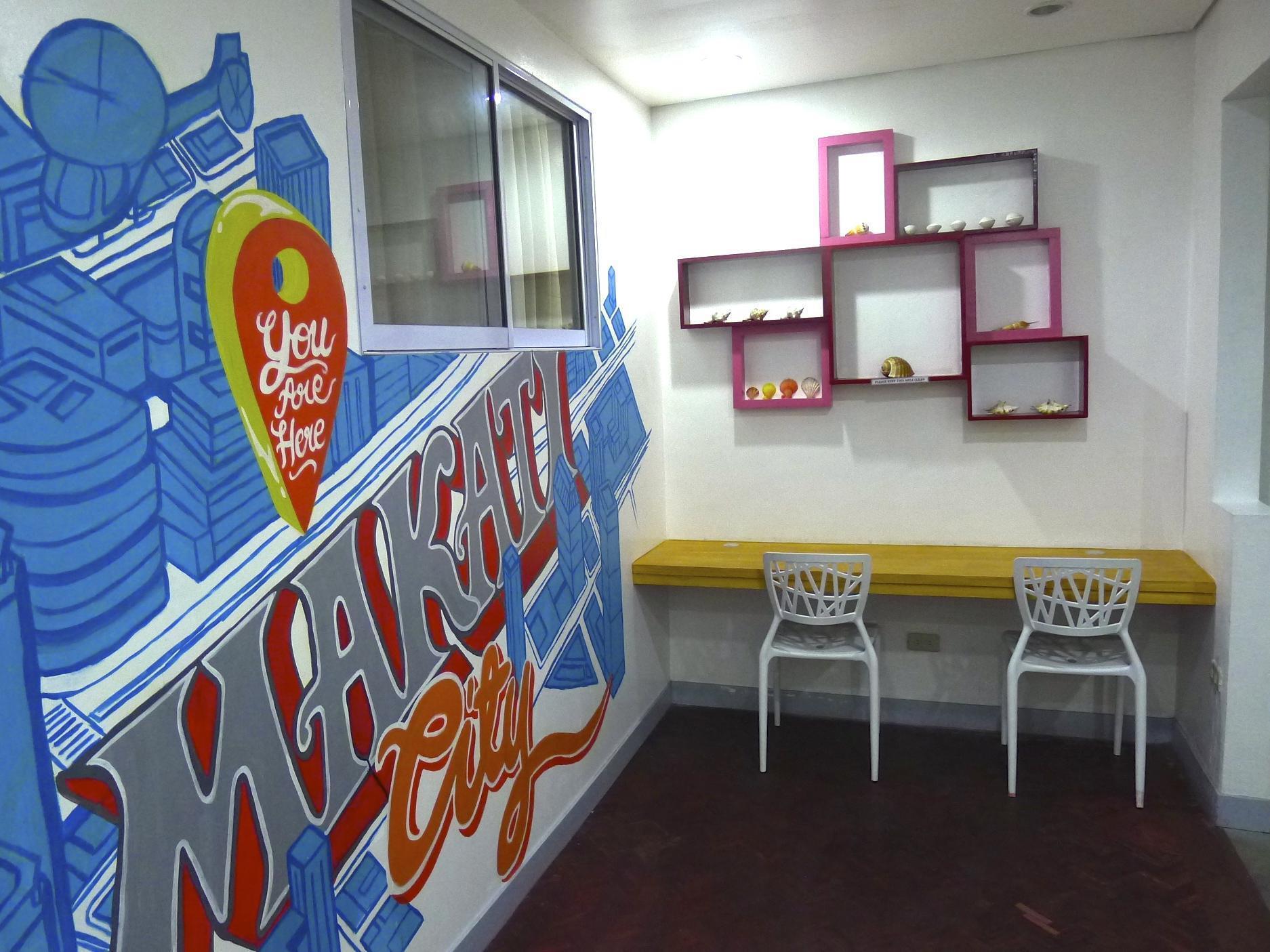Lokal Hostel Макати Экстерьер фото